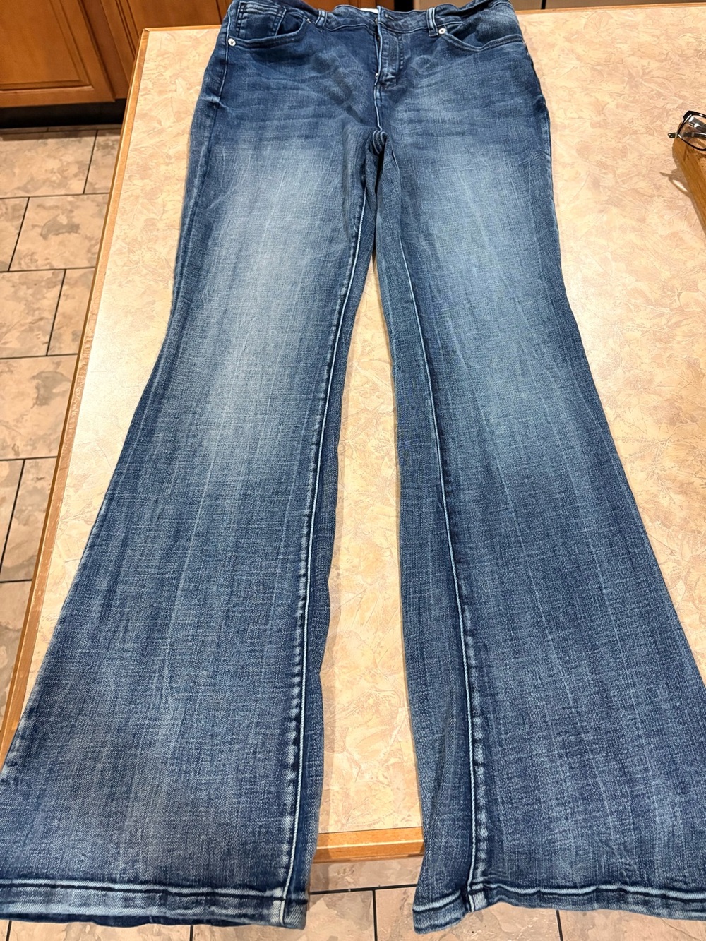 Fashion Nova Women's Wide Leg Faded Blue Jeans